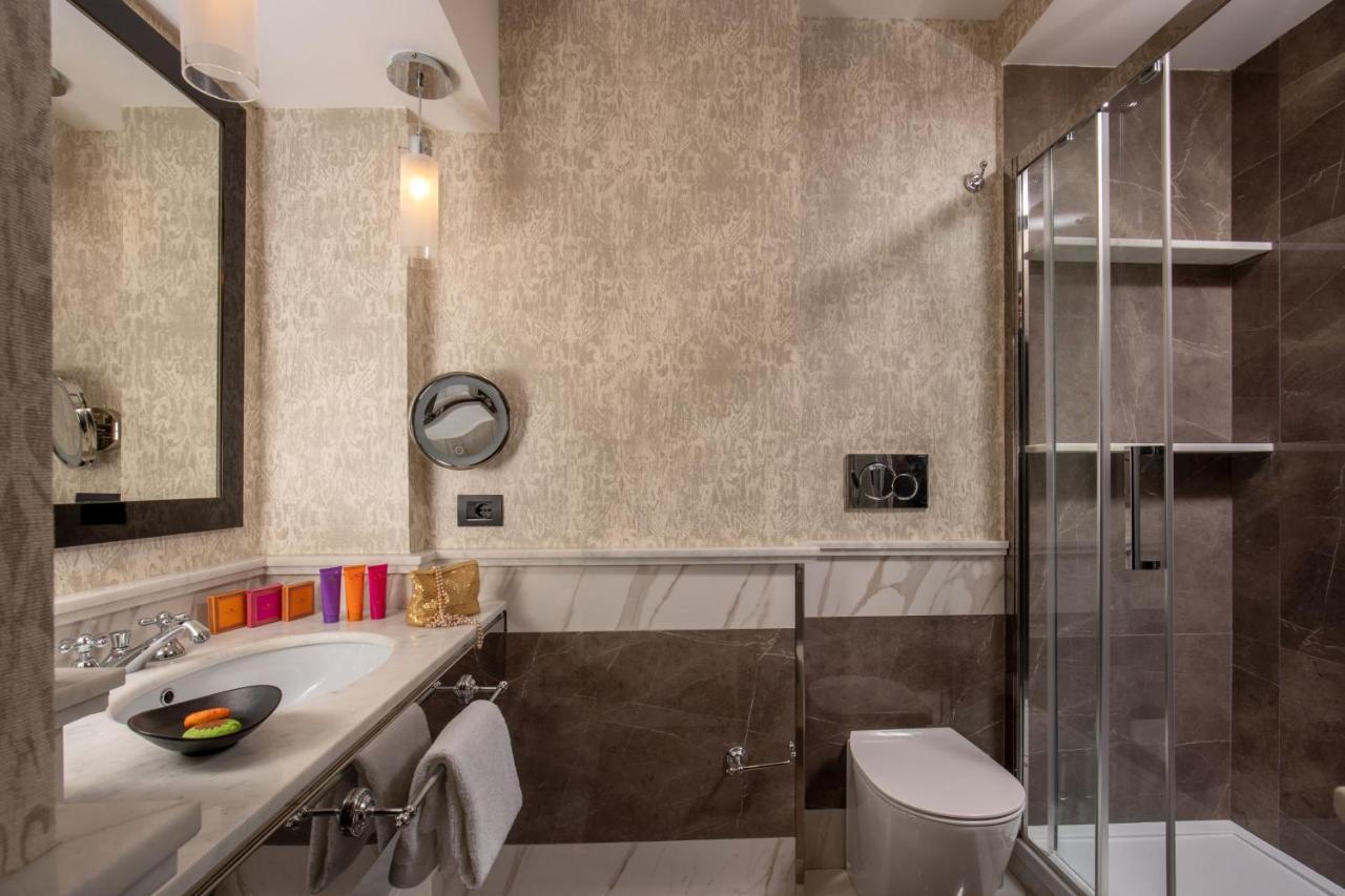 The Inn At The Spanish Steps Luxury Collection - Mario De' Fiori Suite Rom Exteriör bild